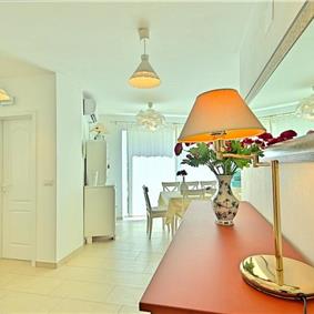 4 bedroom villa with pool near Sveti Lovrec, sleeps 8